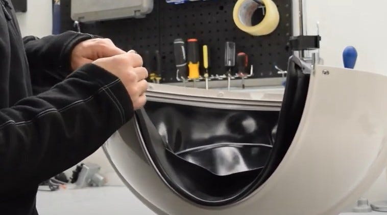 Wrapping the liner around the globe lip
